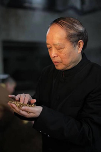赖登燡